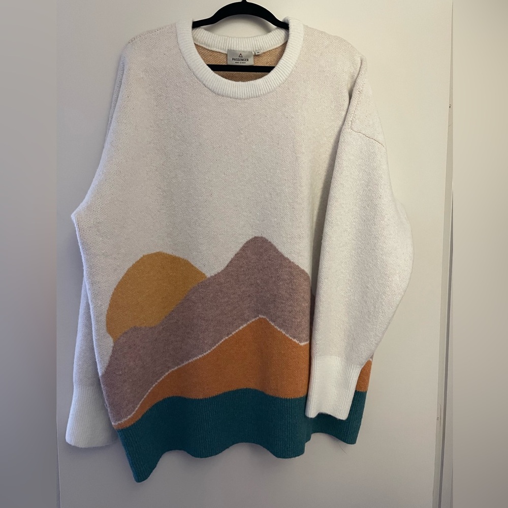 NWOT XXL Passenger Vista Sweater